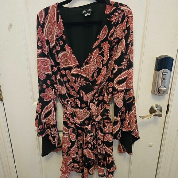Paisley Tie Dress - Picture 1 of 10